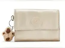 Pixi
Medium Metallic Organizer Wallet- Starry Gold Metallic