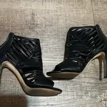 Nine West  gladiator  heels  preowned great shape size 6.5