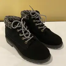 Just Be Boots Black Ankle Booties Size 8 EUC