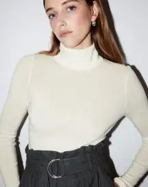 & Other Stories Stockholm Atelier Wool Turtleneck Sweater in Cream Size L