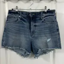 Evereve Blue Jean Shorts with Distressed Frayed Hem 4” Inseam