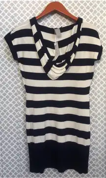 Catwalk nautical navy striped hooded‎ sweater