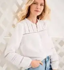 Garnet Hill White Linen Lace-Inset Blouse 10