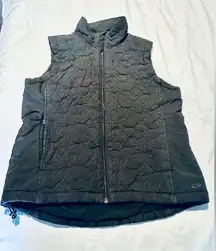 Women’s Champion black puffer vest size Small‎