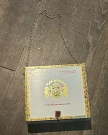 Macanudo Crystal Cafe Cigar Box Handbag Purse Stylish Fancy Unique Gold Chain