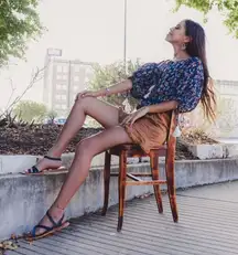 POLWoven print top.Round neck, 1/2 sleeve,front neck‎ tie closurew/tassels,sizeL