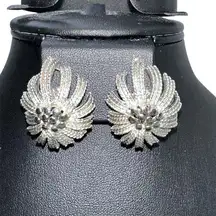 Lisner Floral 3D Clip-on Silver Plated Earrings