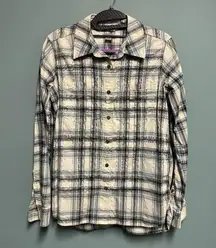 Carhartt Plaid Shirt - Long Sleeve Women’s S 4/6