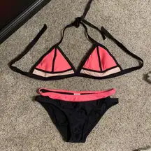 style color block bikini top.