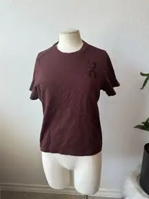 ON Running Women's Burgundy T-shirt