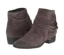 Vince Camuto  Saree Boho Fringe Brown Suede Ankle Boots 7.5