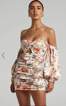 Runway The Label Fleur Mini in Sand Floral