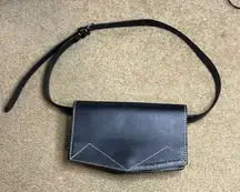 Calvin Klein Jeans Women Sz L/XL Leather Belt Bag‎ Black White Stitching. EUC