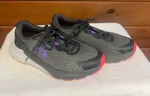 Under Armour Women's Charged Rogue 3 running shoes in a grey and purple Sz 6