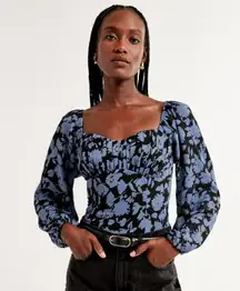 Abercrombie Long-Sleeve Ruched Puff Sleeve
Slim Top