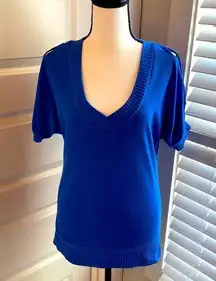 || Blue short sleeve top