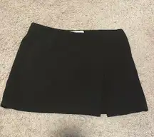 black mini skirt