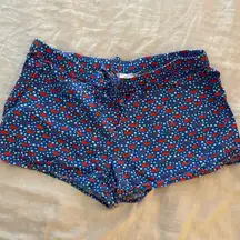 Vineyard Vines patriotic red white and blue shorts size medium