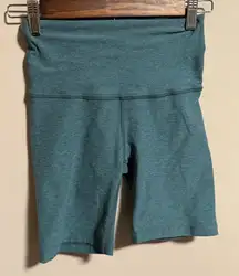 Beyond Yoga Spacedye Biker Short in Stellar Blue- Size XS