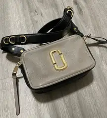 Snapshot / Camera purse