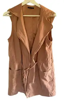 Staccato vest medium hooded pinkish peach tie front