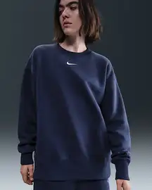 Nike Navy Crewneck Sweatshirt