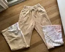 Tan sweatpants