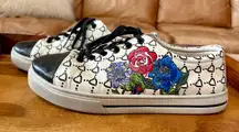 BRIGHTON Leather Beautiful Embroidered Flower Heart Sneakers