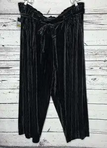 Rachel Roy  NWT Size 3X Black Ribbed Velvet Wide Leg Cropped Pants w/ Tie Belt