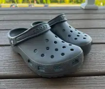 Crocs size 7 women - Gray