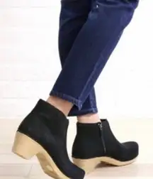 Dansko Womens Maria Black Milled Nubuck Size 38 US 7.5 - 8 Clogs Boots Comfort