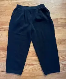 St. John Basics Santana Knit Cropped Pants Womens 2 Black‎ Pockets Pull On EUC