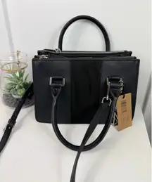 Beautiful NWTs Steve Madden Purse