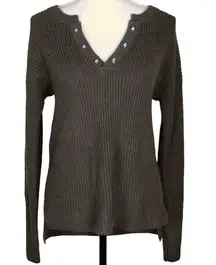Stitch Fix Pixley Size Small Colbey Grommet Detail Pullover Olive Green V Neck