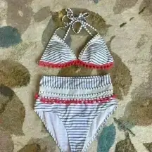 High waisted, string bikini