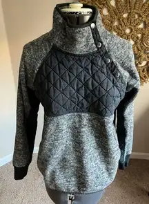 Womens Fleece Size Small Abercrombie Black and Gray