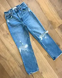 Abercrombie The 90s Straight Ultra High Rise 4 short