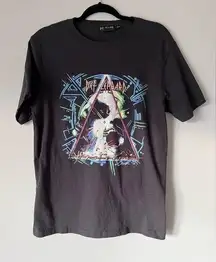 DEF LEPPARD Hysteria Band Tee. Unisex Shirt. 100% Recycled Plastic. Size M. EUC