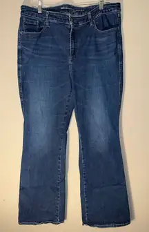 Chicos define me Demi boot Jean dark wash size 3 (US16) #722