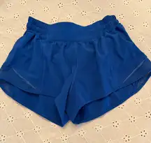 Lululemon Low-Rise Hotty Hot 2.5" Shorts Lined