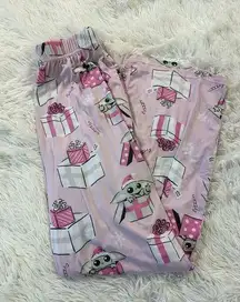 women’s pink baby yoda pajama pants size medium