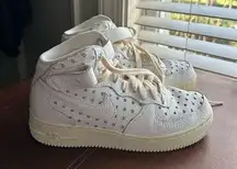 Wmns Air Force 1 Mid 'Cut Out Stars' size 7.5