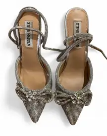 Steve Madden Viable rhinestone pumps