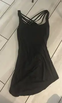 Lululemon Dual Tank Ace Top Black Straps Built-In Bra Pads 