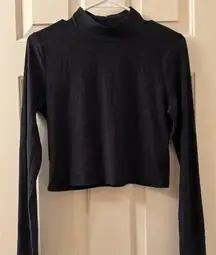 Featherweight Moving On Cropped Pullover Size Large Darkest Night