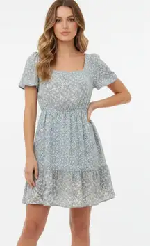 Monteau Tiered Ruffle Dress Medium Light Blue Floral Square Neck Flutter Sleeve