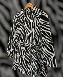 Black Rivert Zebra Coat Size Extra Small
