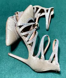 Dressy rhinestone strap heels 🔥🔥