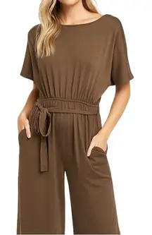 NWT Gilli Tayla Stretch Jumpsuit Medium Dark Mocha Cream Minimalist Career Event