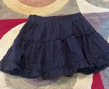 Black Mini Ruffle Skirt Lightweight Material Women’s Size 8